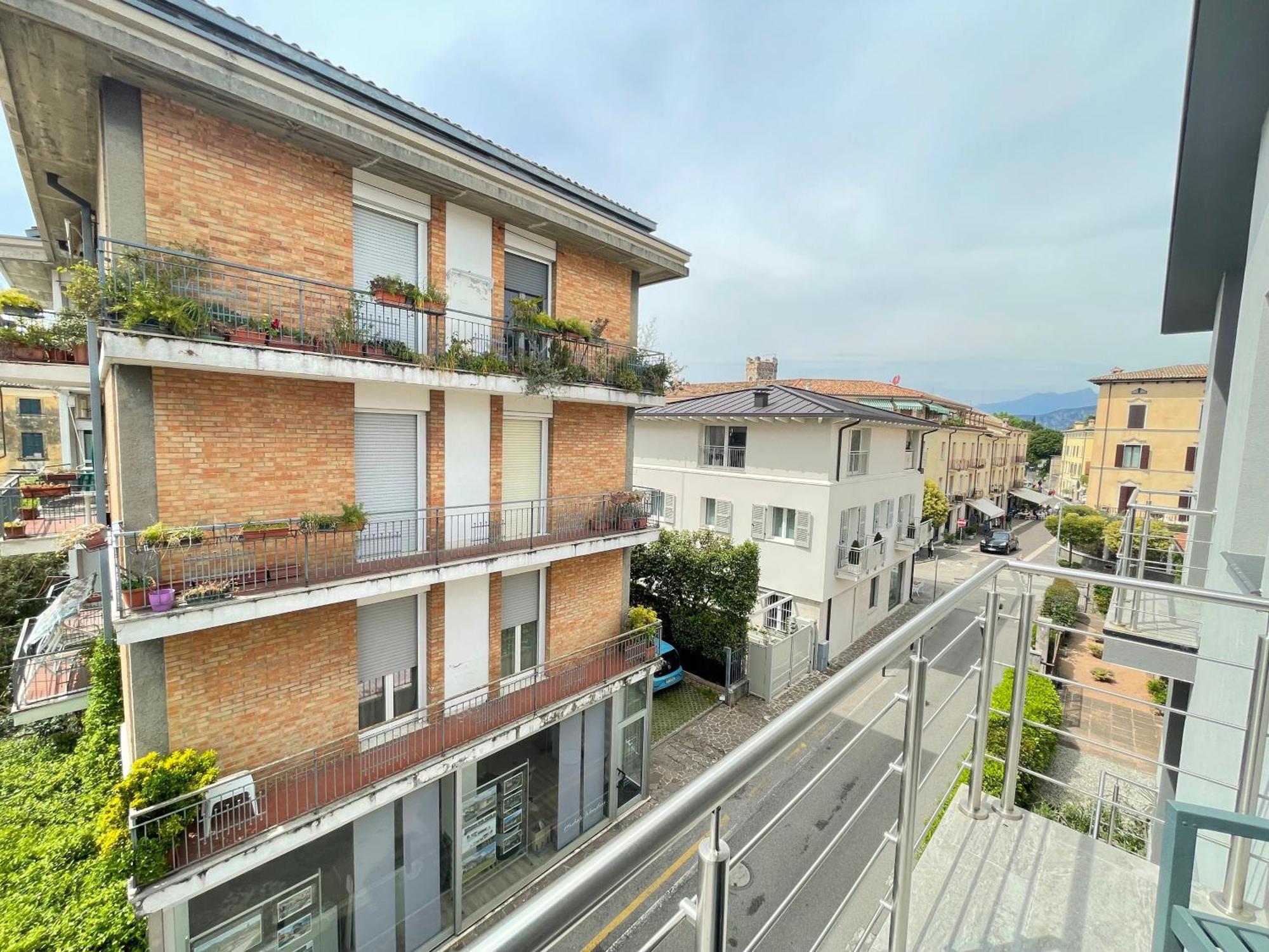 Bardolino Center Apartments Eksteriør billede